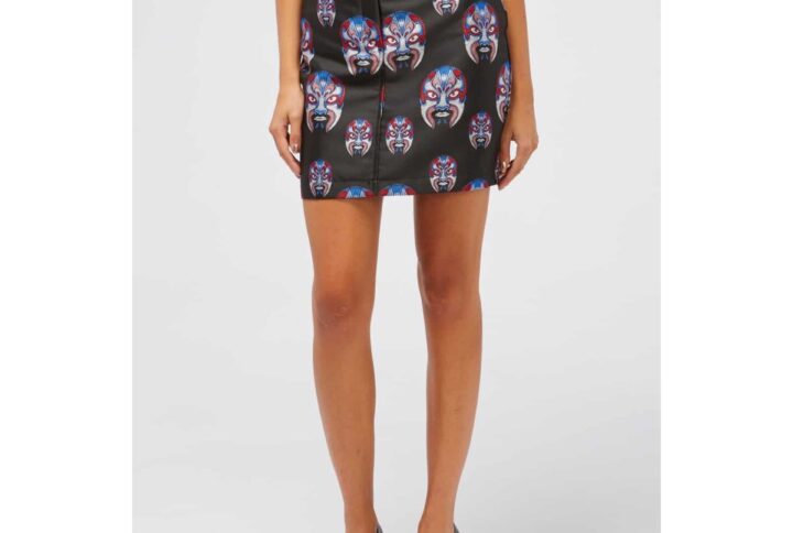 Custo Barcelona BDA53121423_1555BLACKFANTASY