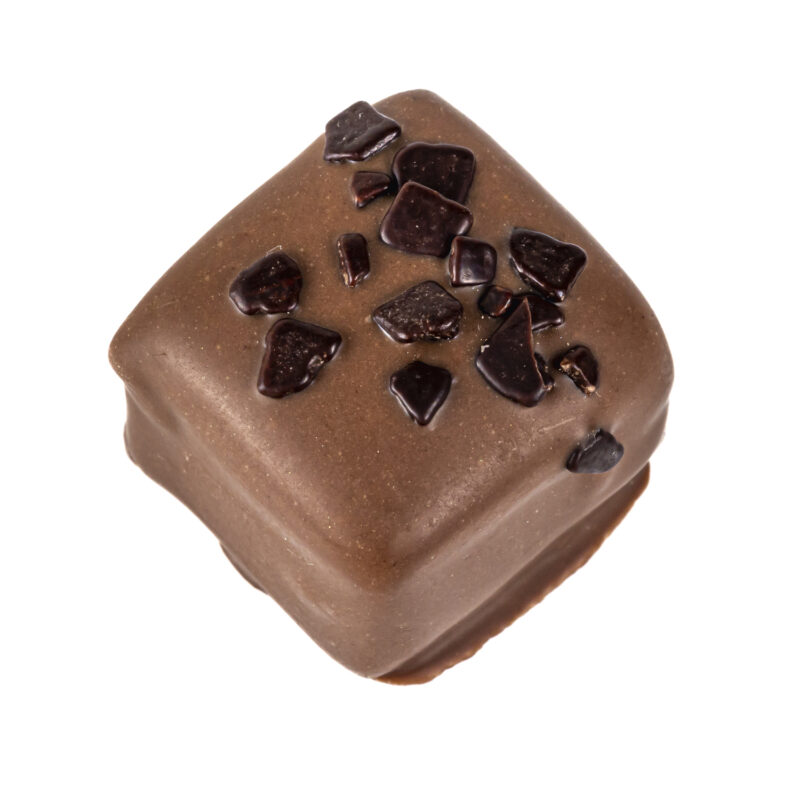 Caffe Latte Fudge - coffee flavoured fudge in milk chocolate with dark flakes 19g