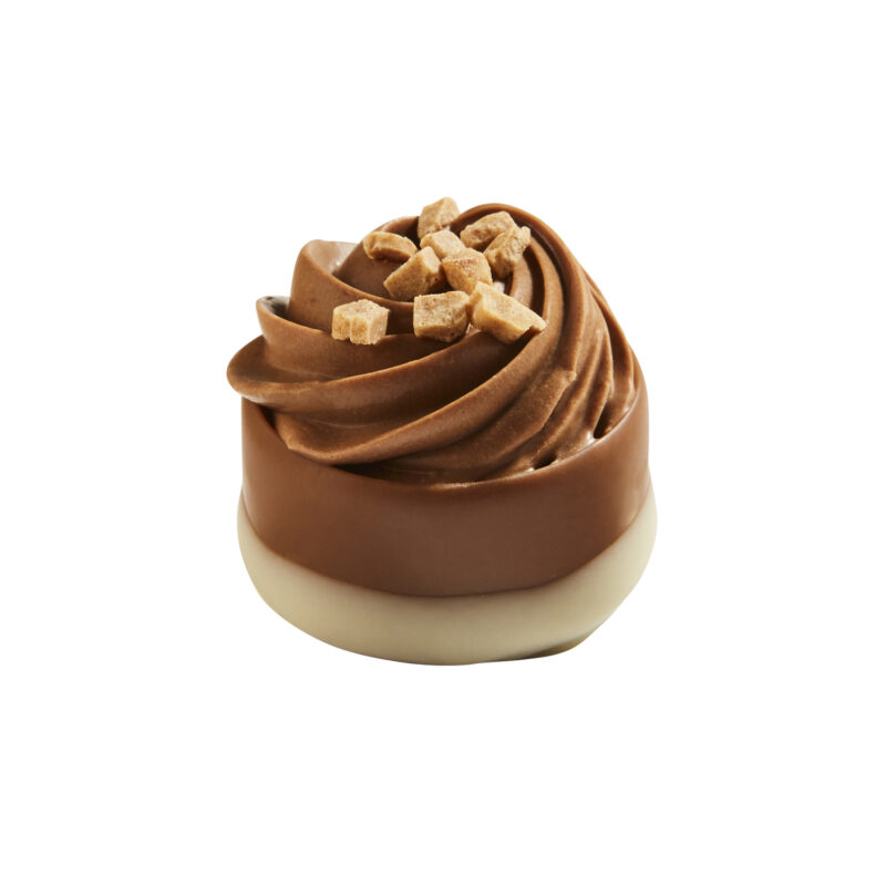 Chopin - caramel banana ganache and fudge cupcake 17.2g