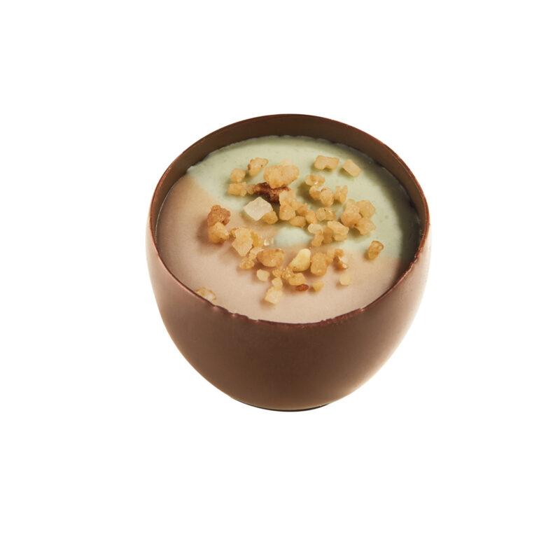Kitty - apple ganache with a duo of apple and almond ganache crème topping 14.5g