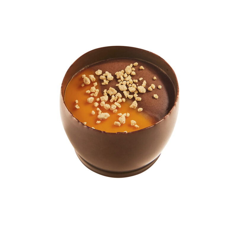 Lizzy - passion fruit ganache with a duo of passion fruit and dark ganache crème topping 14g