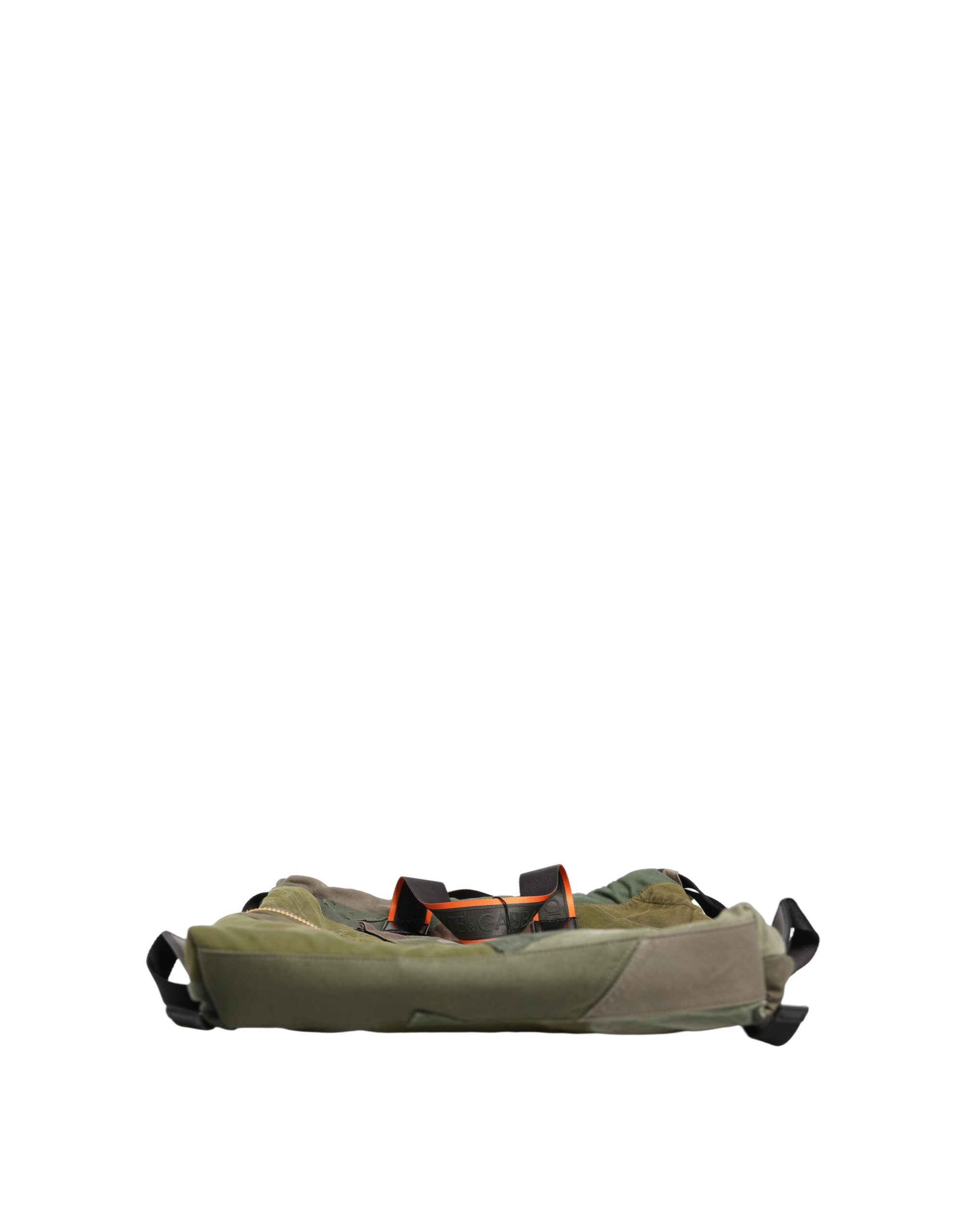 10708678.jpeg