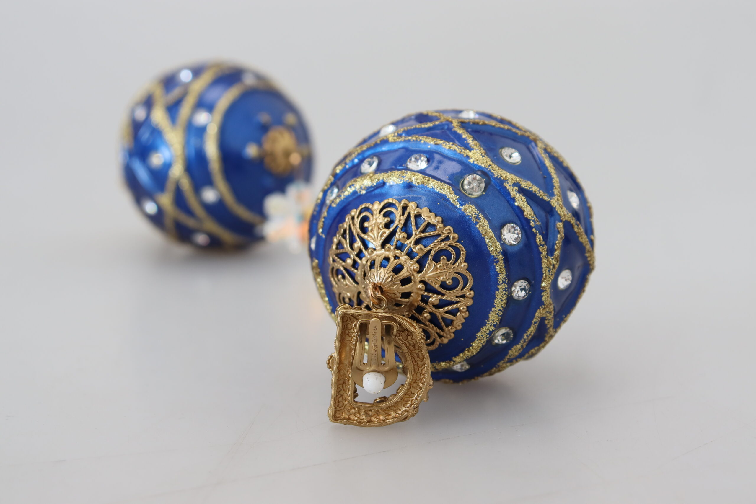 4215817.jpg