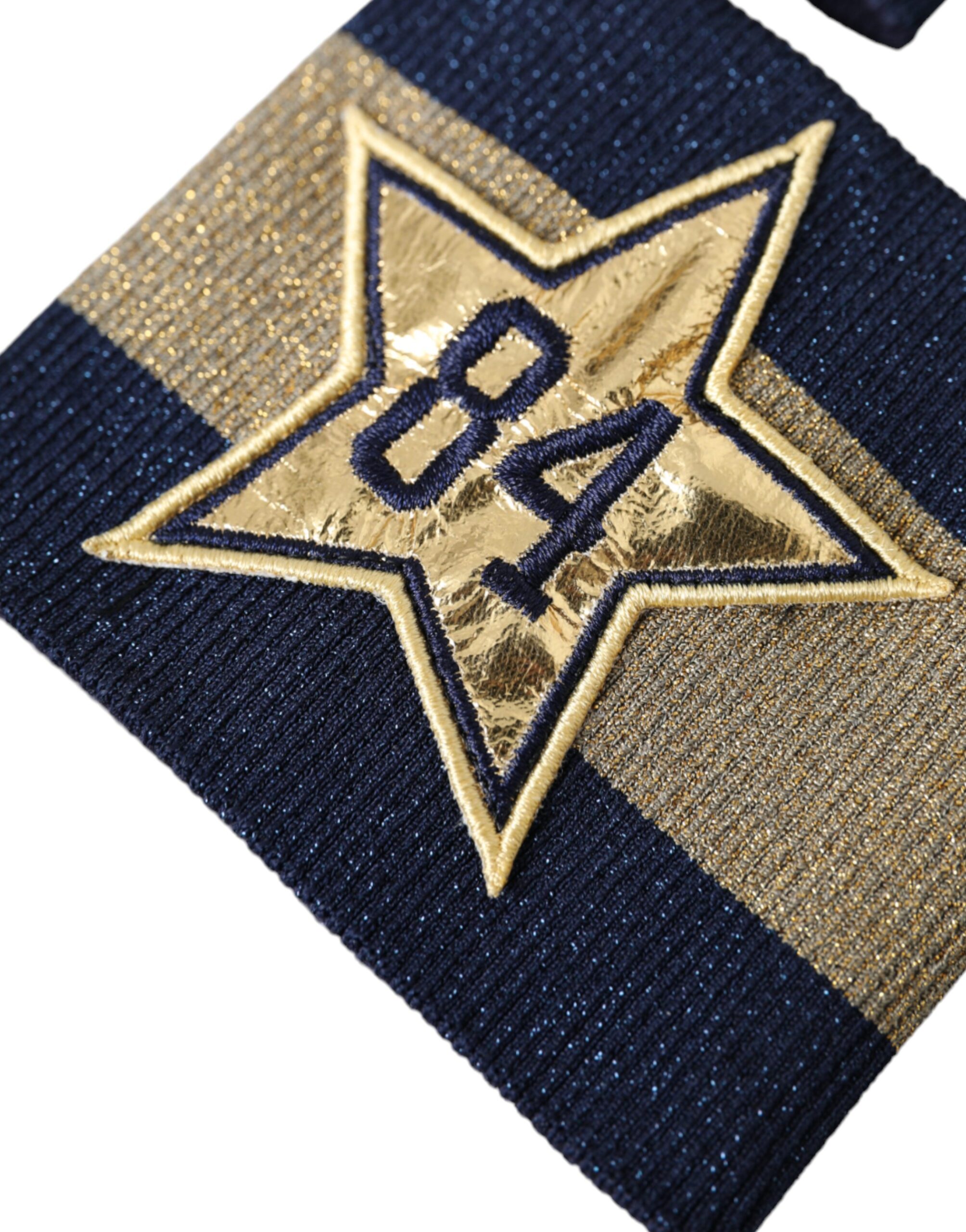4573894.jpg